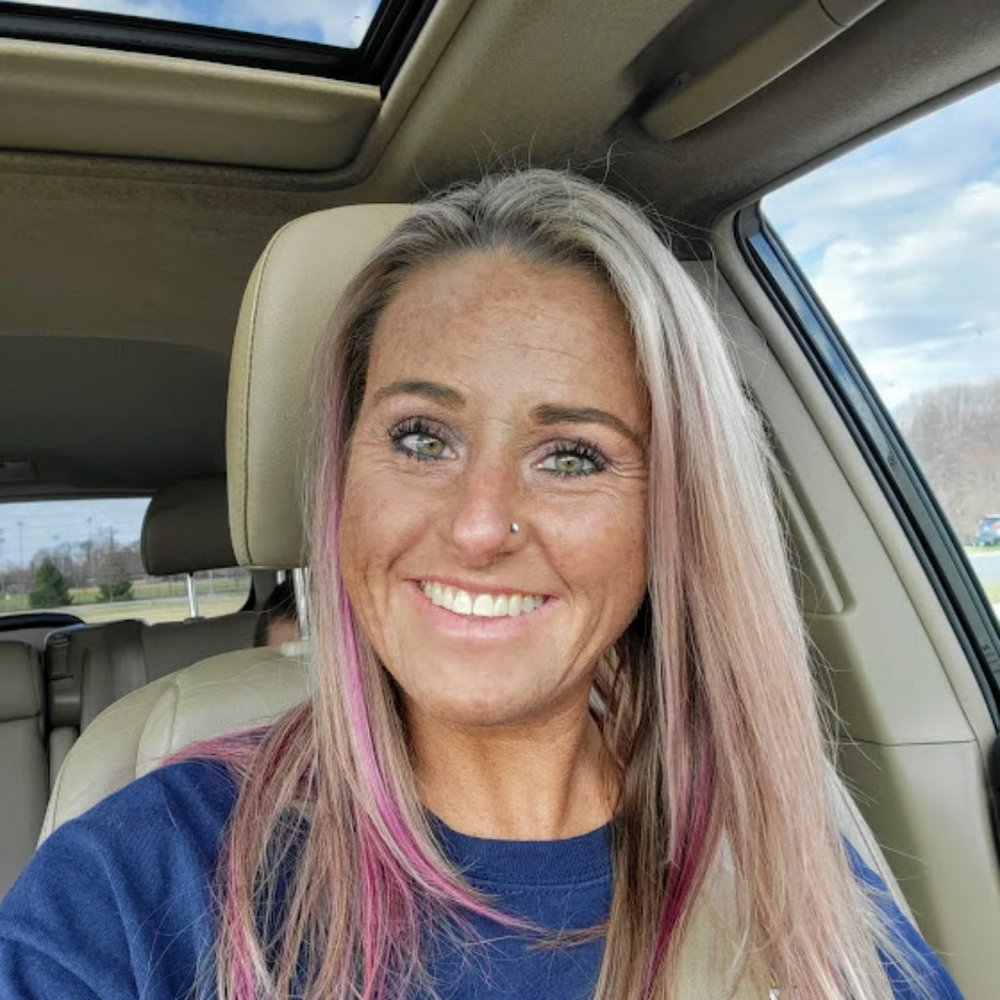 Meet your Posher, Lauren